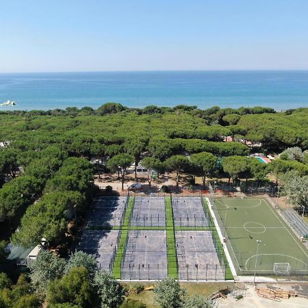 Le Dune Villaggio Лидо-ди-Фонди Экстерьер фото